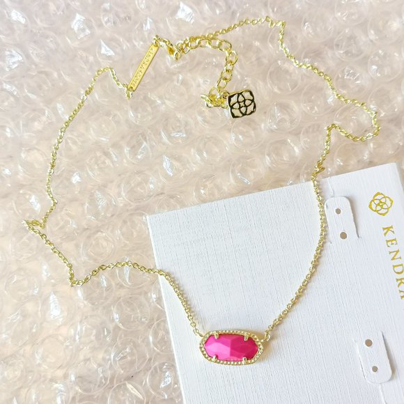 KENDRA SCOTT Elisa Magenta Pendant Gold Necklace - Picture 2 of 3